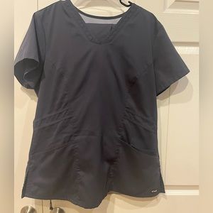 XL Grey's Anatomy V-neck top, XL Grey's Anatomy Cargo pant in Steel